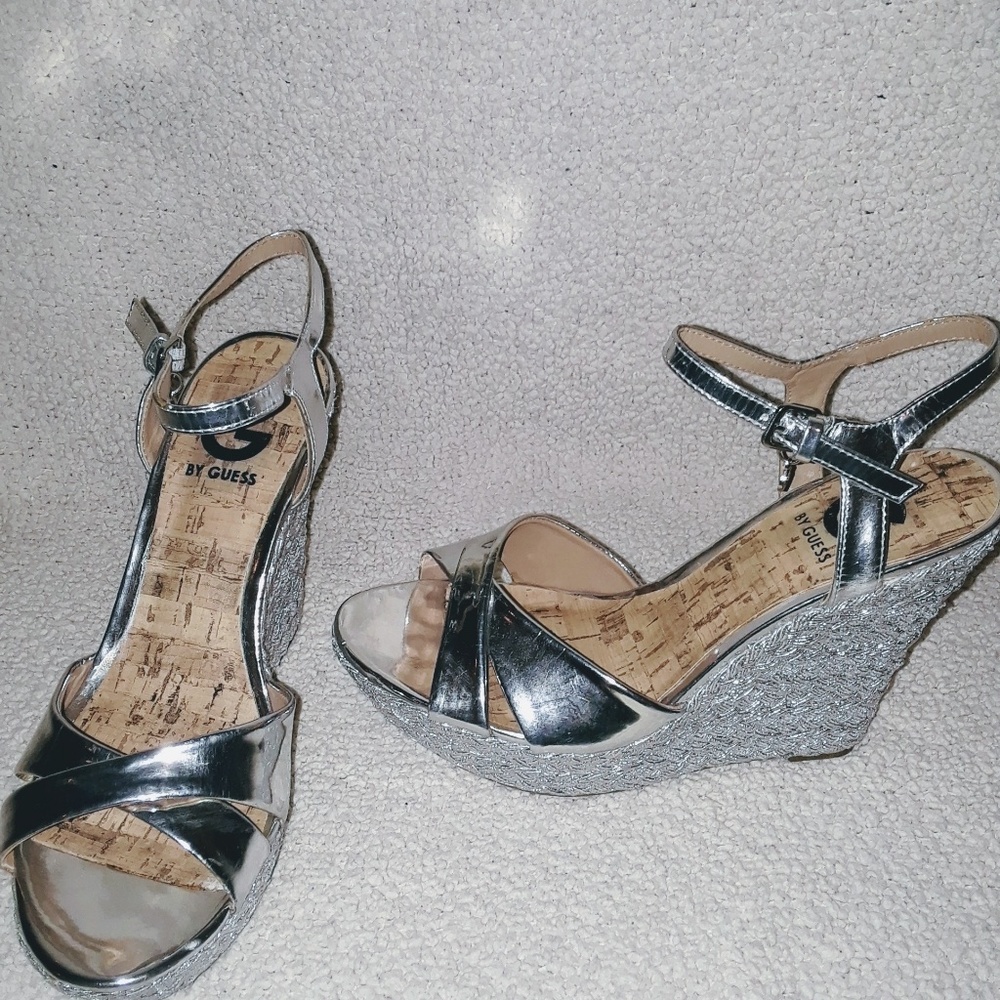 Guess Wedge